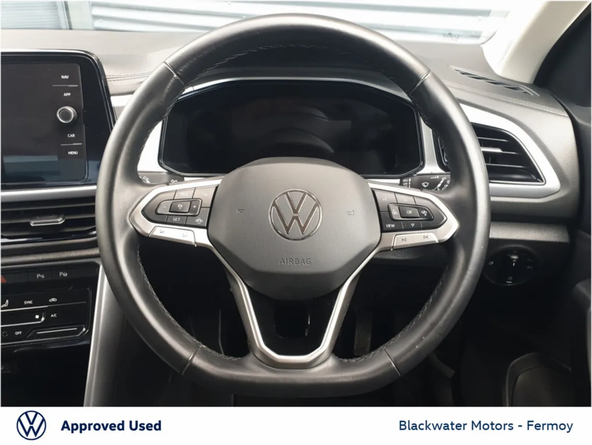Volkswagen T-Roc SUV, Petrol, 2023, Black