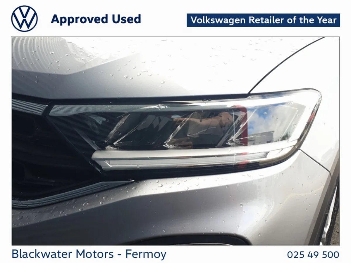 Volkswagen T-Roc SUV, Petrol, 2023, Black