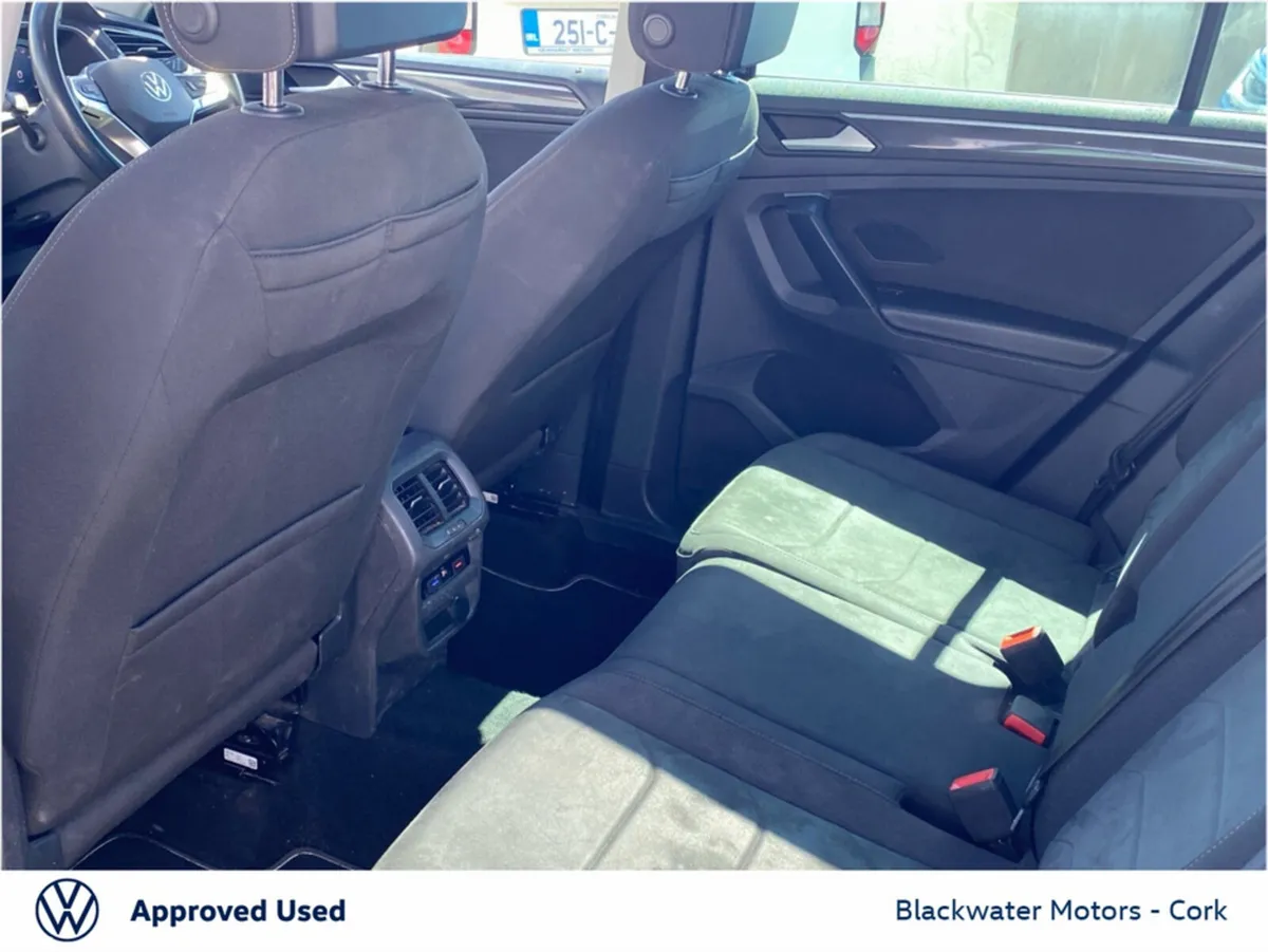 Volkswagen Tiguan Estate, Diesel, 2021, Black