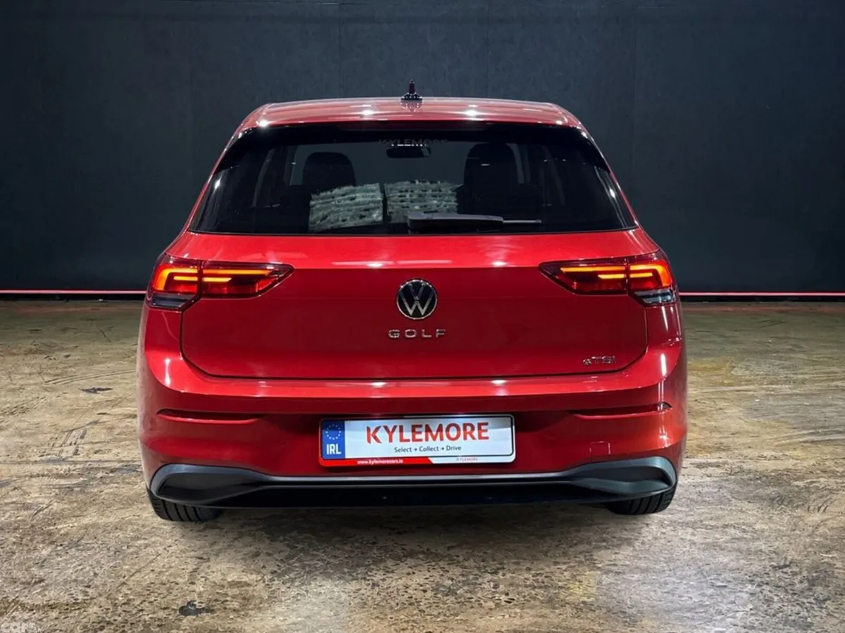 Volkswagen Golf Hatchback, Petrol, 2022, Red