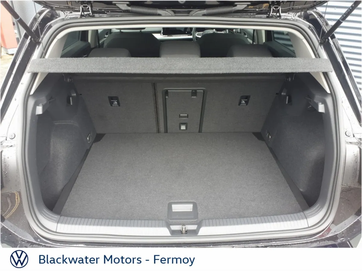 Volkswagen Golf Hatchback, Petrol, 2023, Black