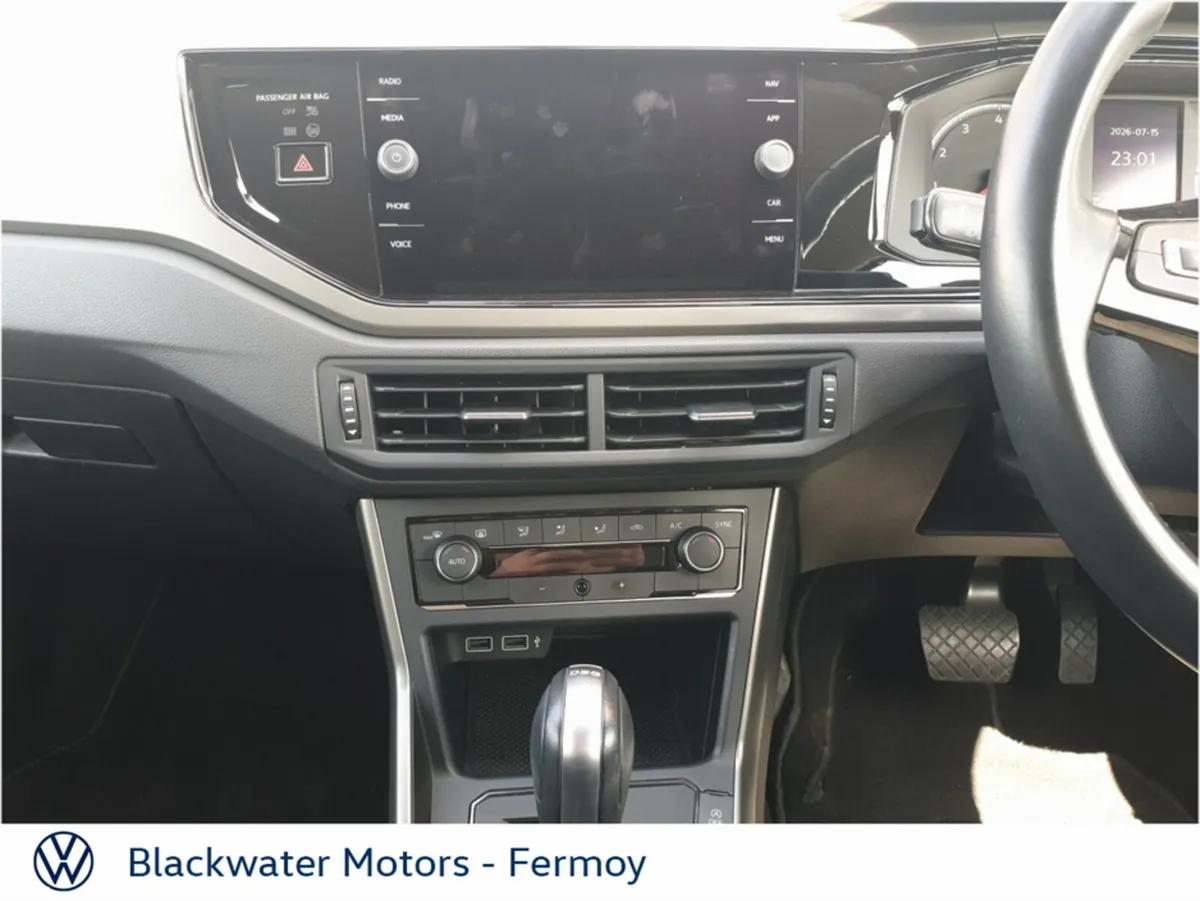 Volkswagen Polo Hatchback, Petrol, 2018, Red