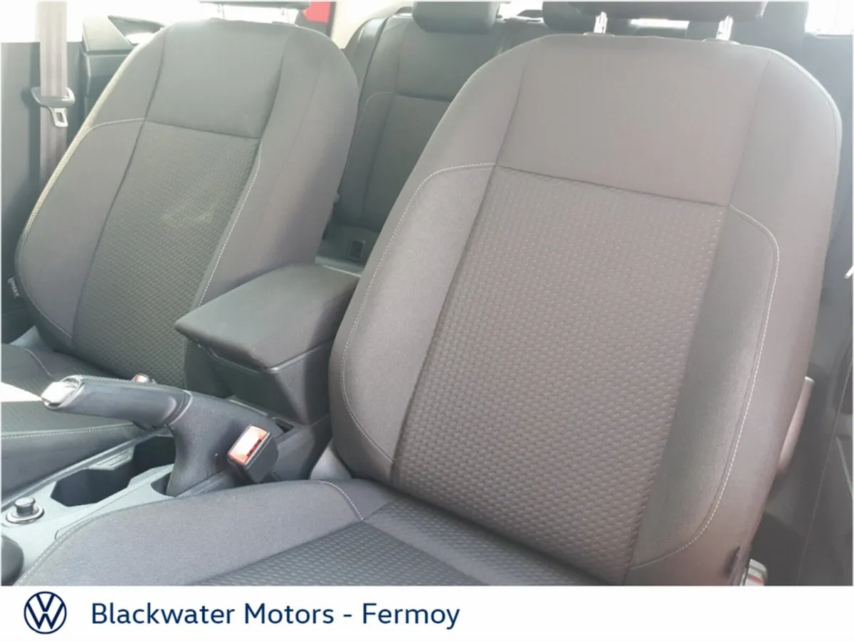 Volkswagen Polo Hatchback, Petrol, 2018, Red