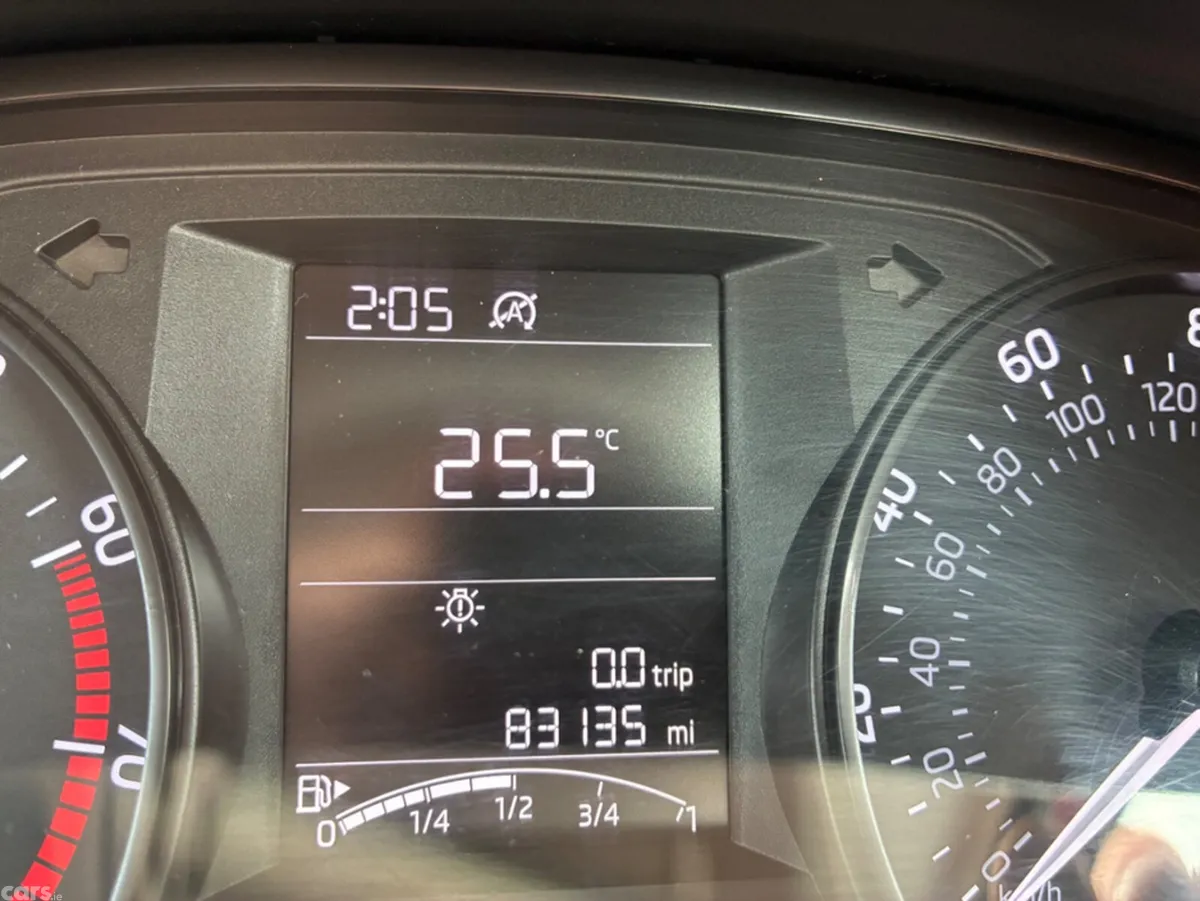 Skoda Fabia Hatchback, Petrol, 2017, Red