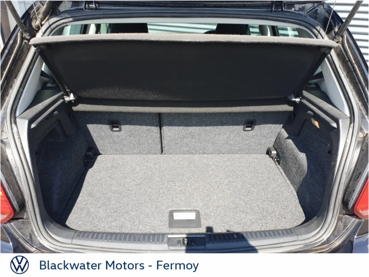 Volkswagen Polo Hatchback, Petrol, 2017, Black