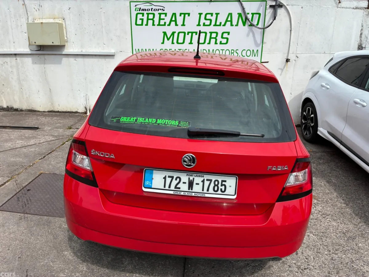 Skoda Fabia Hatchback, Petrol, 2017, Red