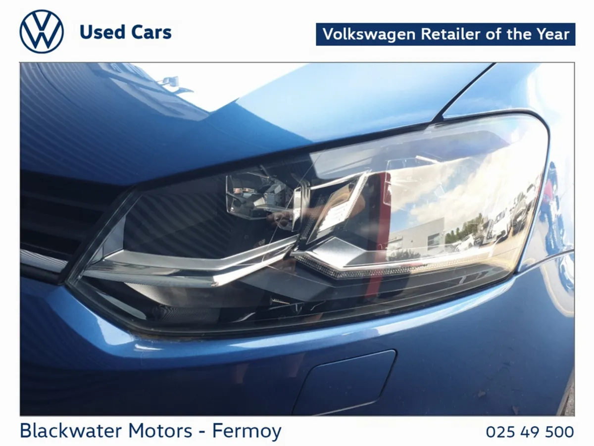 Volkswagen Polo Hatchback, Petrol, 2017, Blue