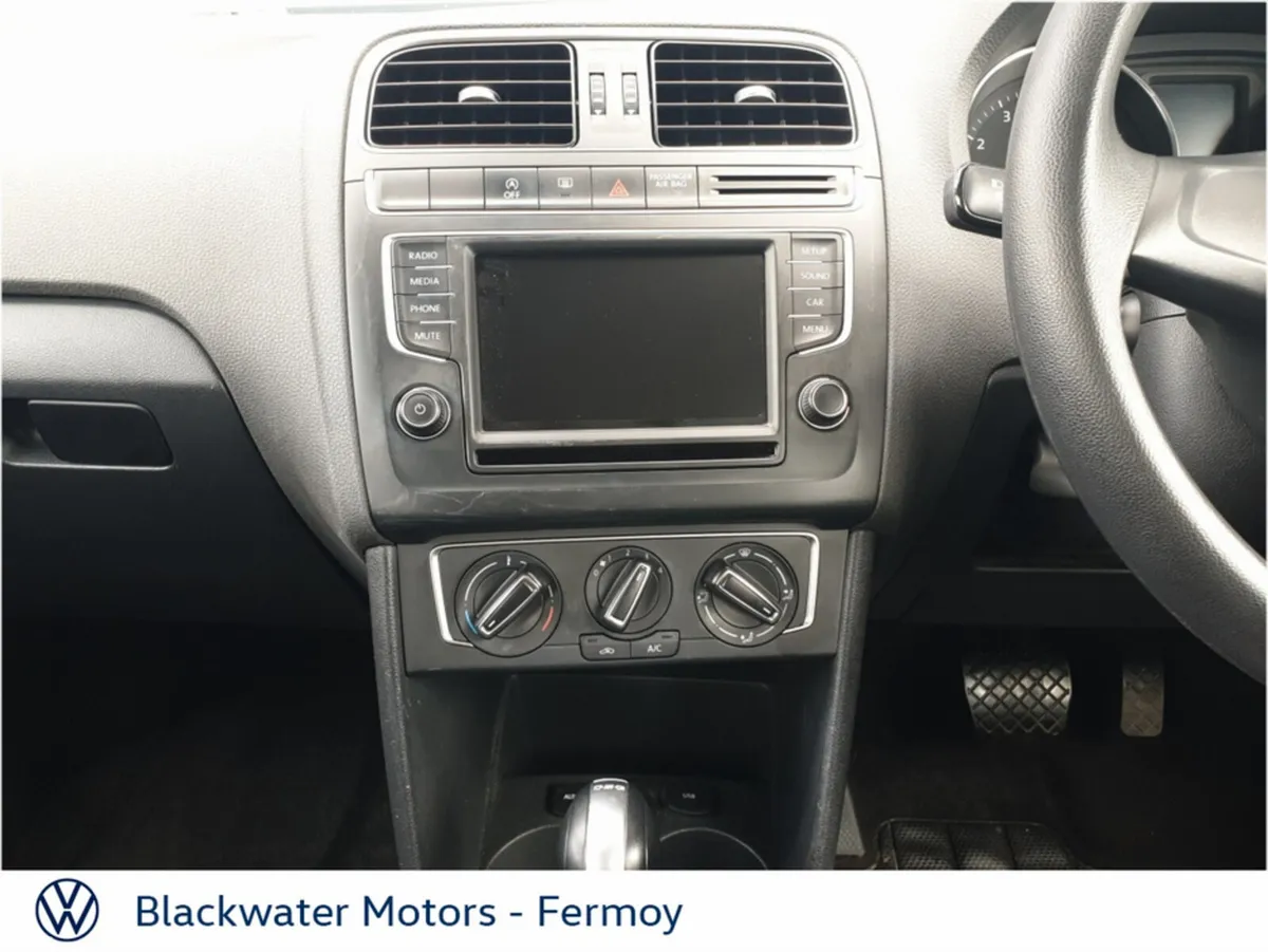 Volkswagen Polo Hatchback, Petrol, 2017, Black
