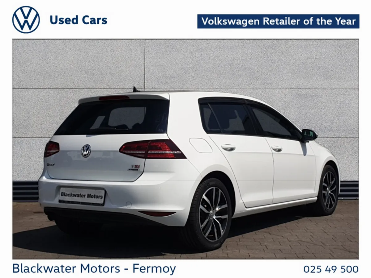 Volkswagen Golf Hatchback, Petrol, 2017, White