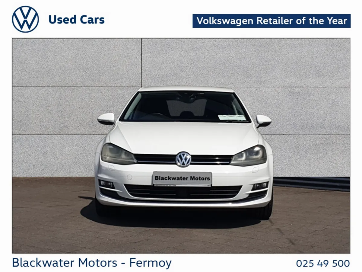 Volkswagen Golf Hatchback, Petrol, 2017, White