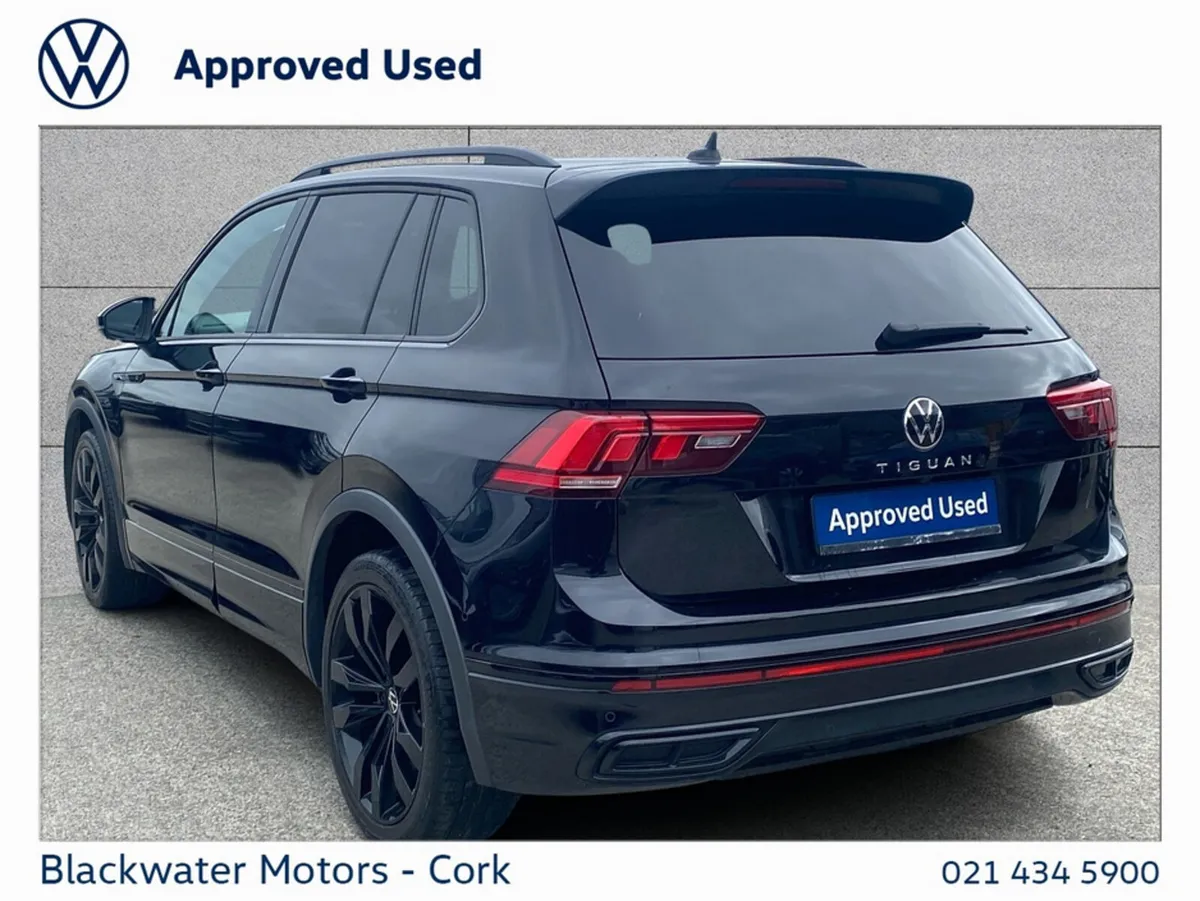 Volkswagen Tiguan Hatchback, Diesel, 2023, Black