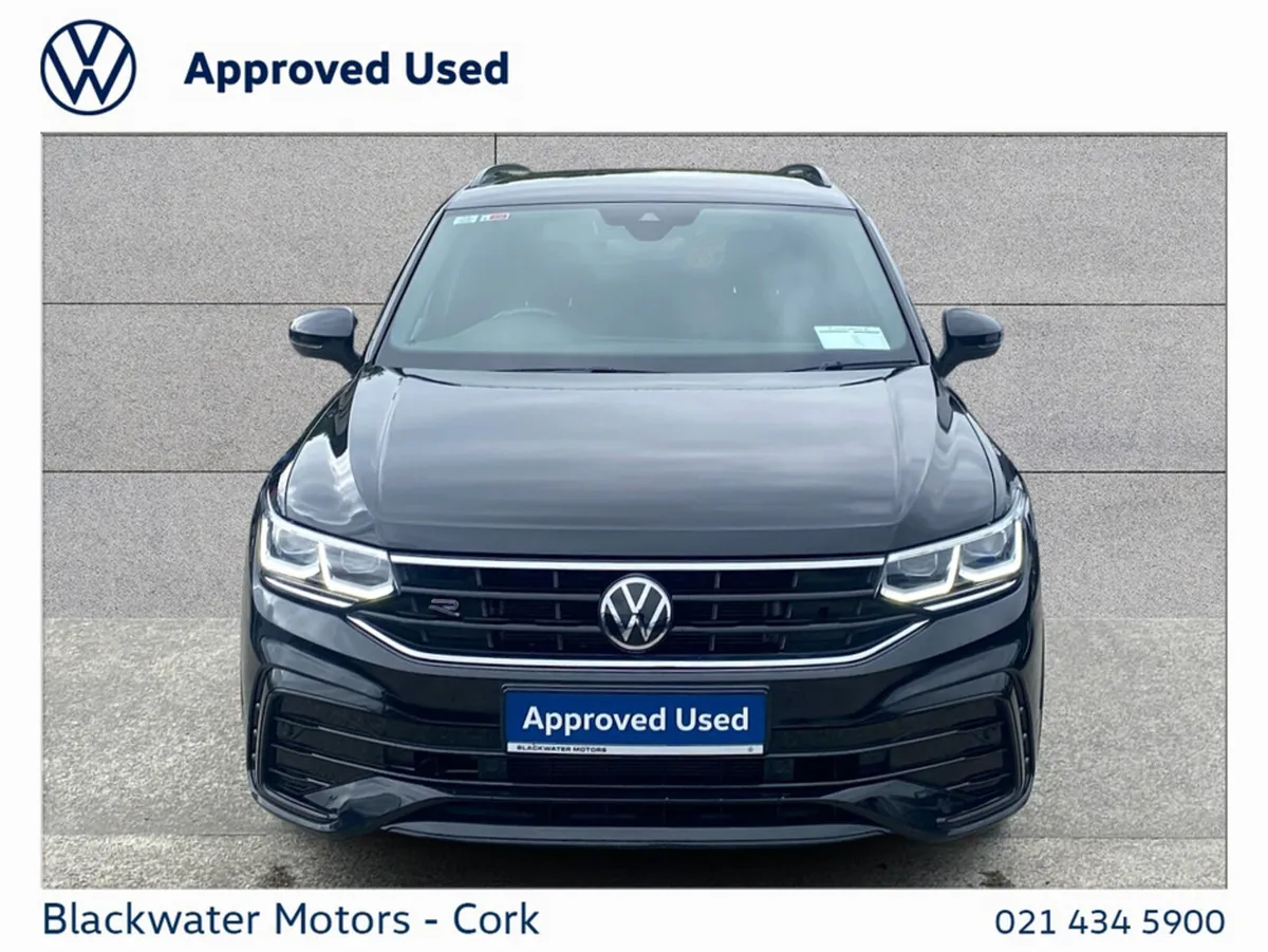 Volkswagen Tiguan Hatchback, Diesel, 2023, Black