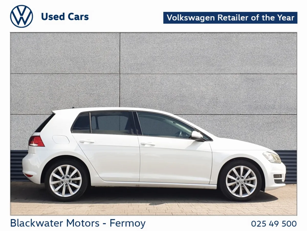 Volkswagen Golf Hatchback, Petrol, 2017, White