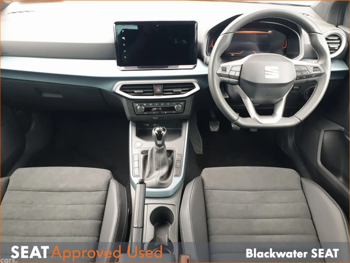 SEAT Arona Hatchback, Petrol, 2024, Black