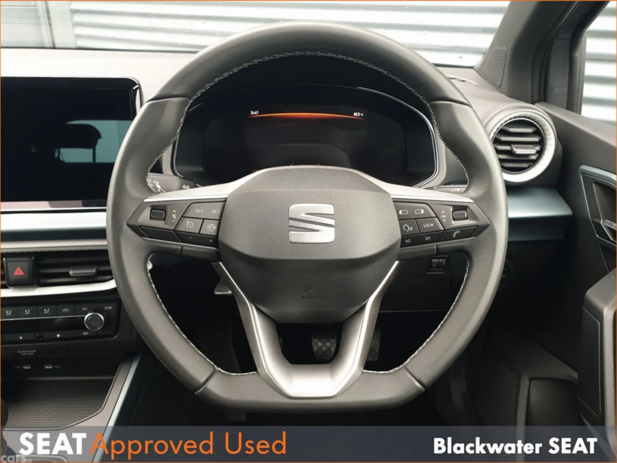 SEAT Arona Hatchback, Petrol, 2024, Black