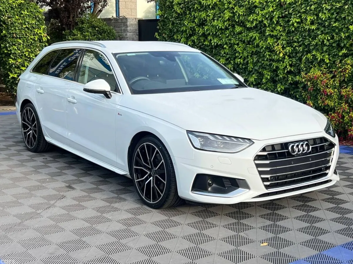 Audi A4 Estate, Diesel, 2023, White