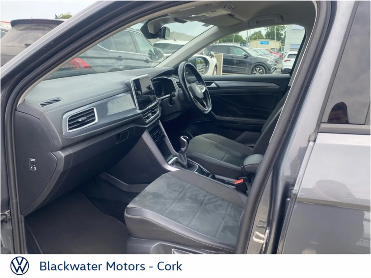 Volkswagen T-Roc SUV, Petrol, 2023, Grey