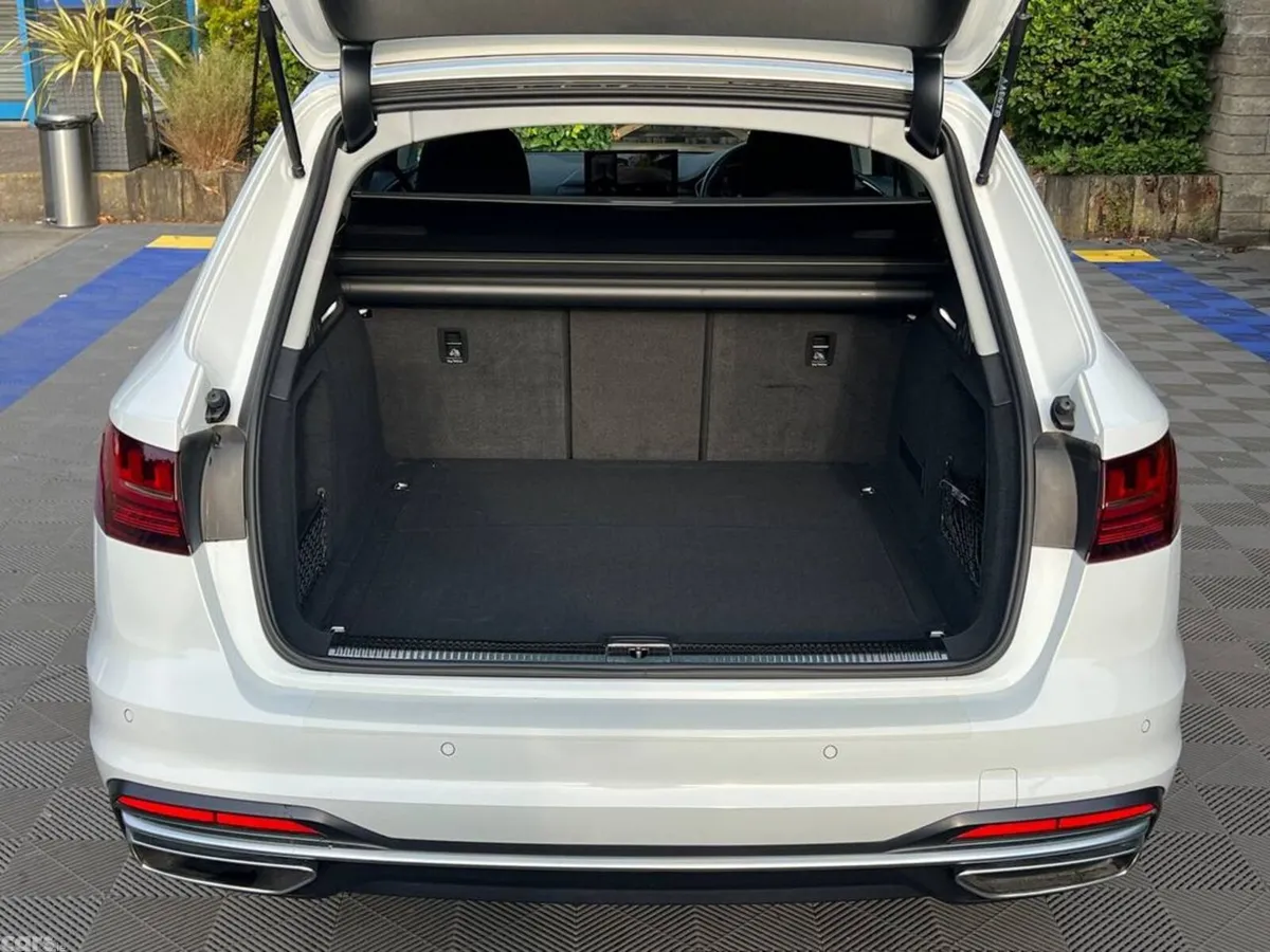 Audi A4 Estate, Diesel, 2023, White