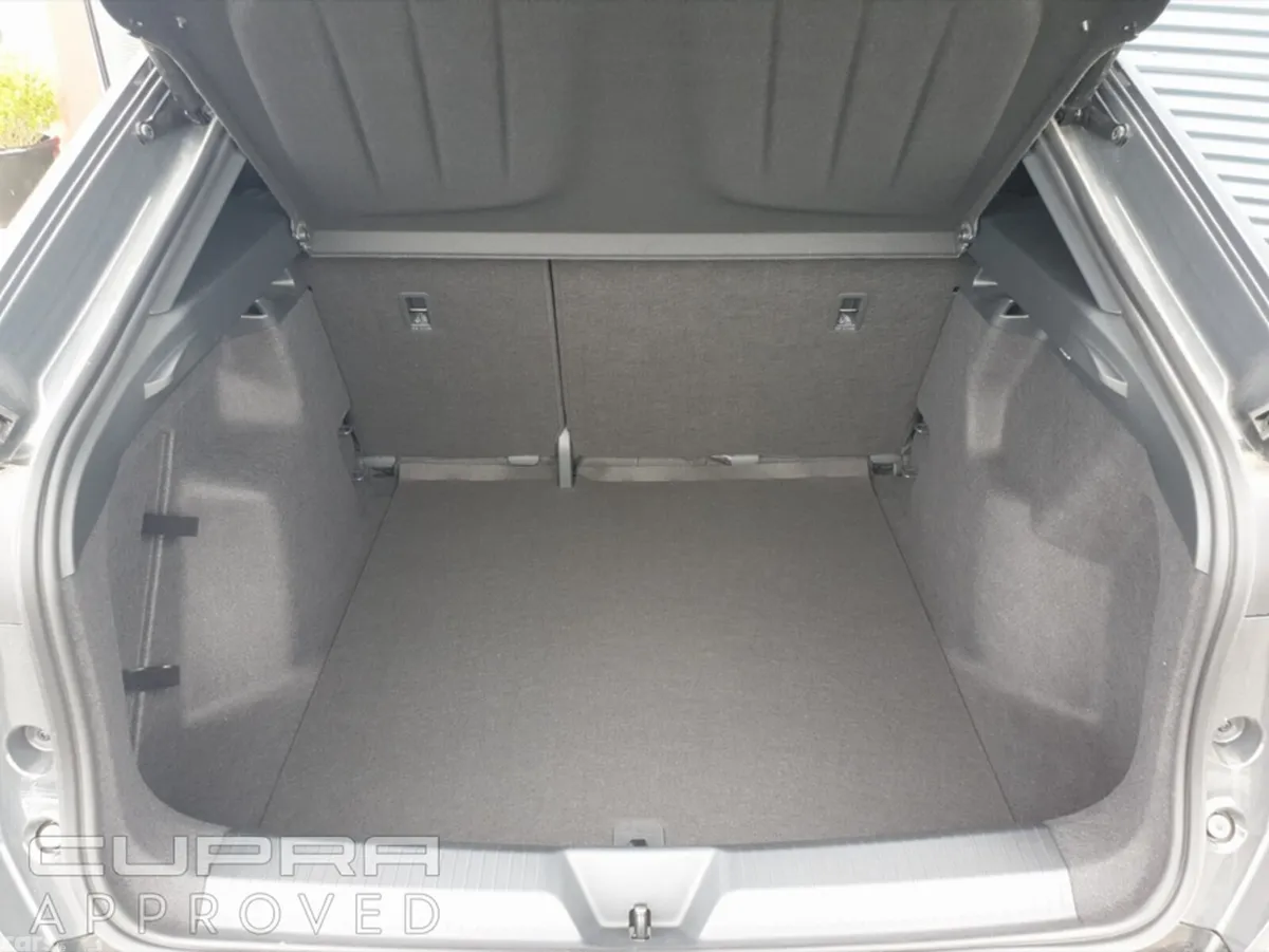 Cupra Tavascan Hatchback, Electric, 2026, Grey