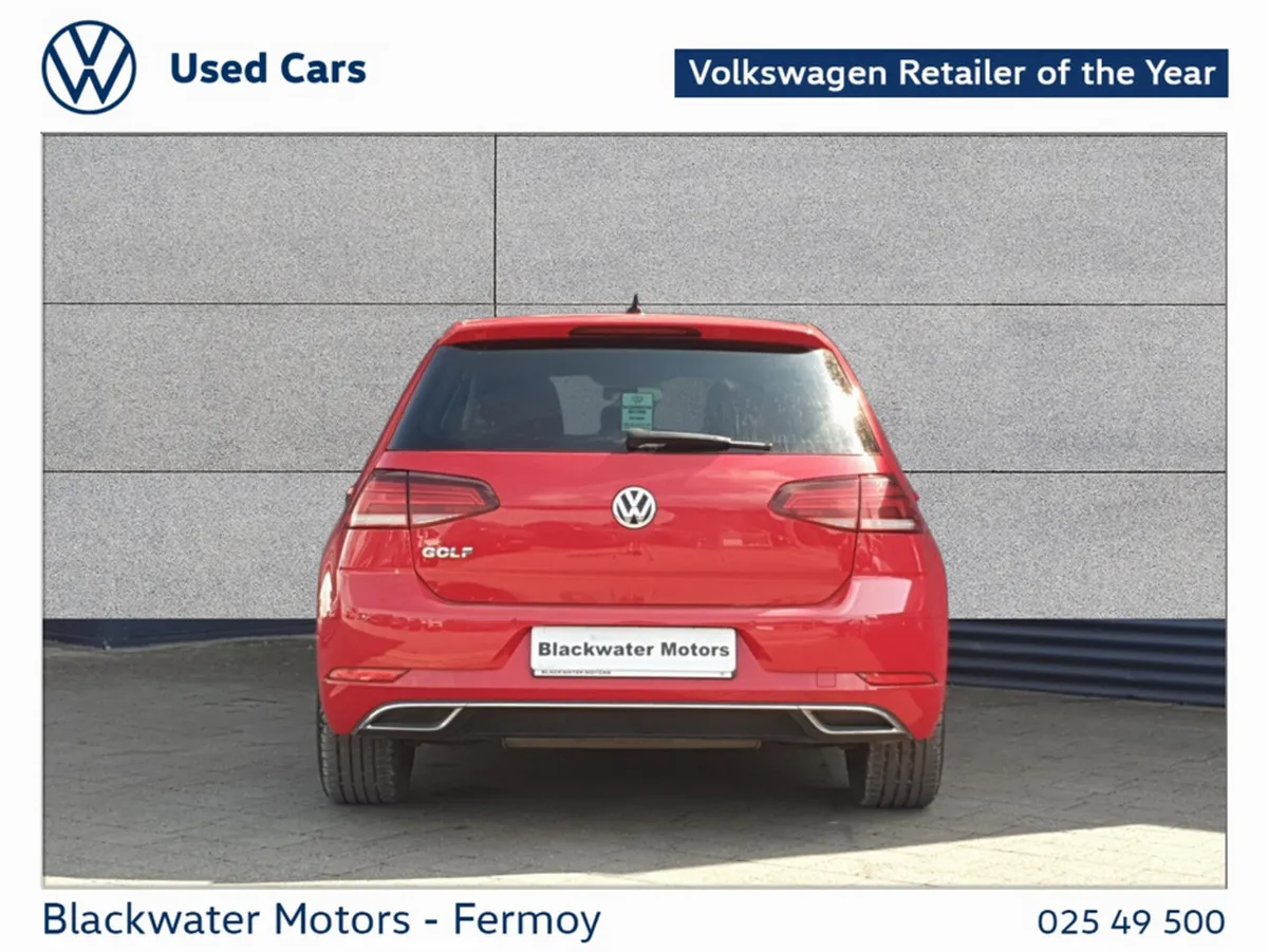Volkswagen Golf Estate, Petrol, 2019, Red