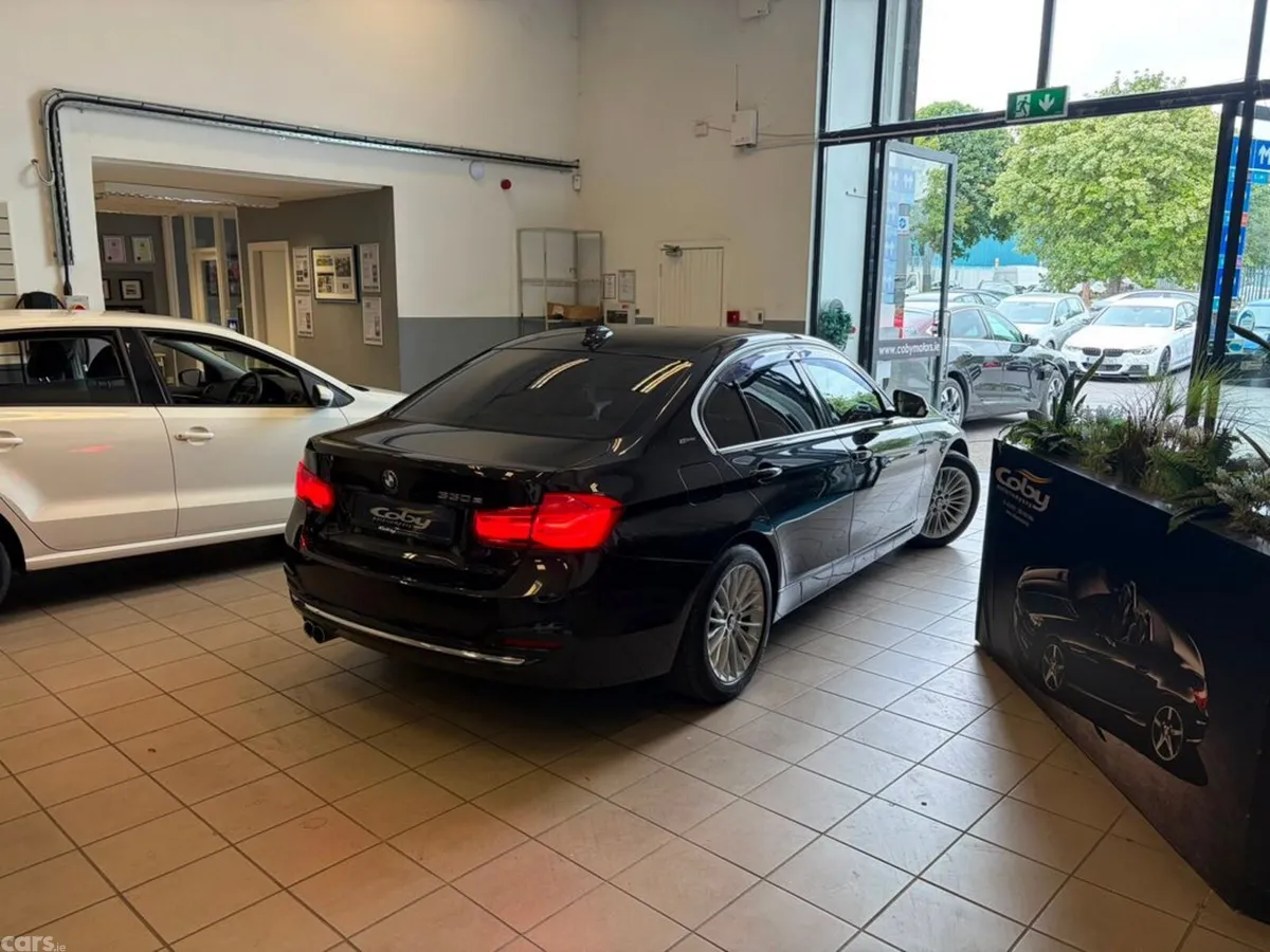 BMW 3-Series Saloon, Petrol Plug-in Hybrid, 2016, Black