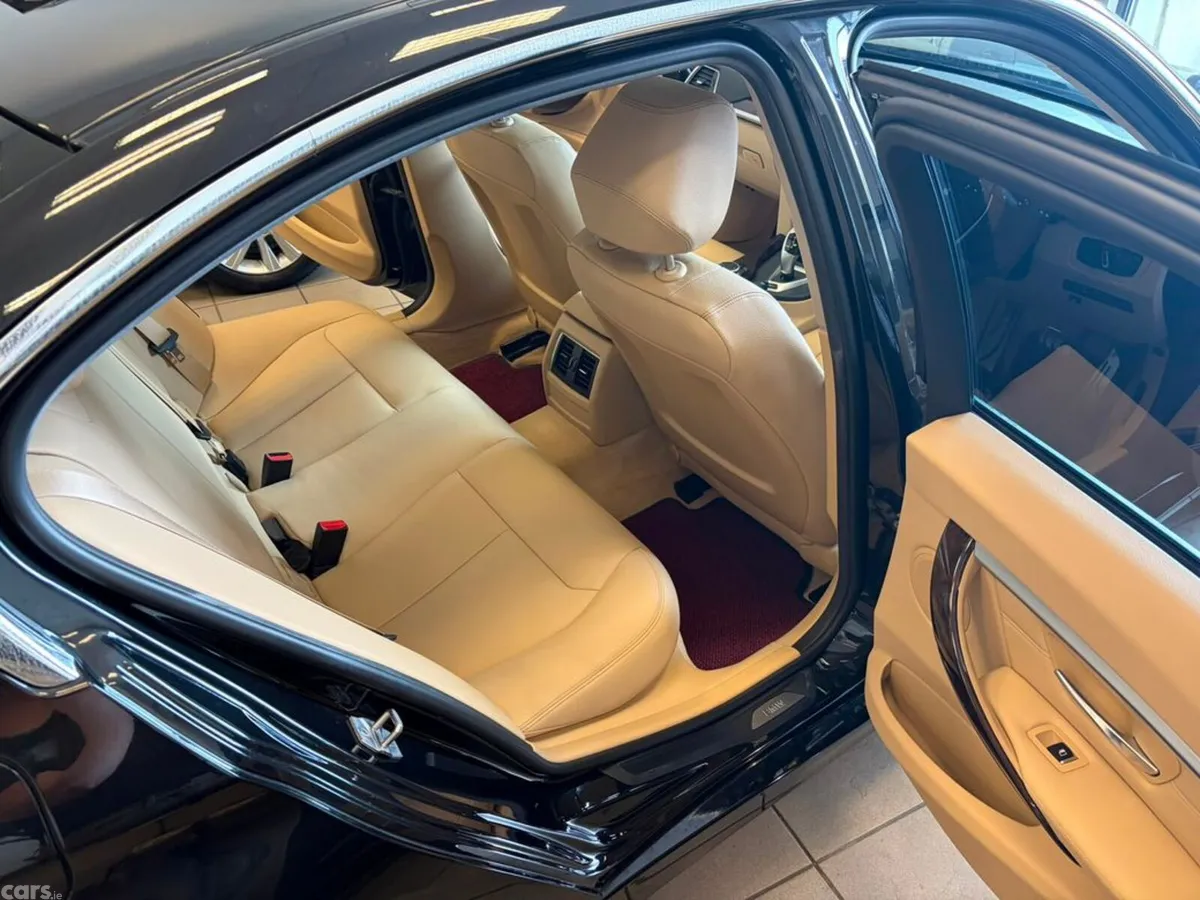 BMW 3-Series Saloon, Petrol Plug-in Hybrid, 2016, Black