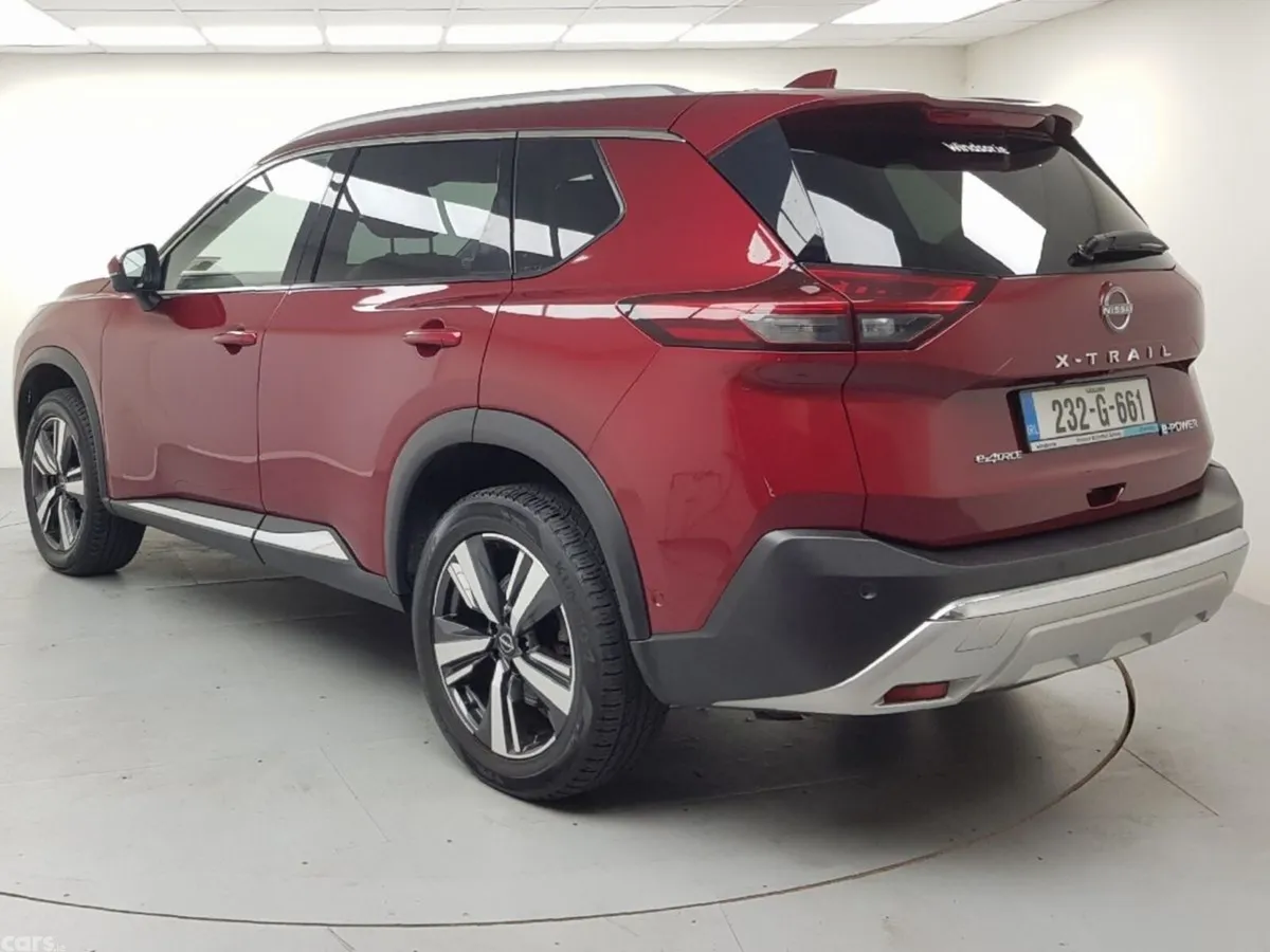 Nissan X-Trail SUV, Petrol Hybrid, 2023, Red