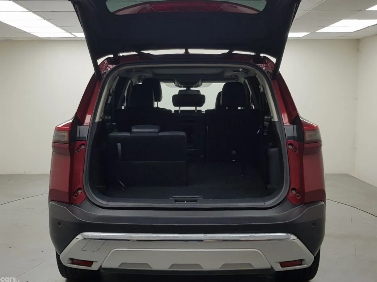 Nissan X-Trail SUV, Petrol Hybrid, 2023, Red