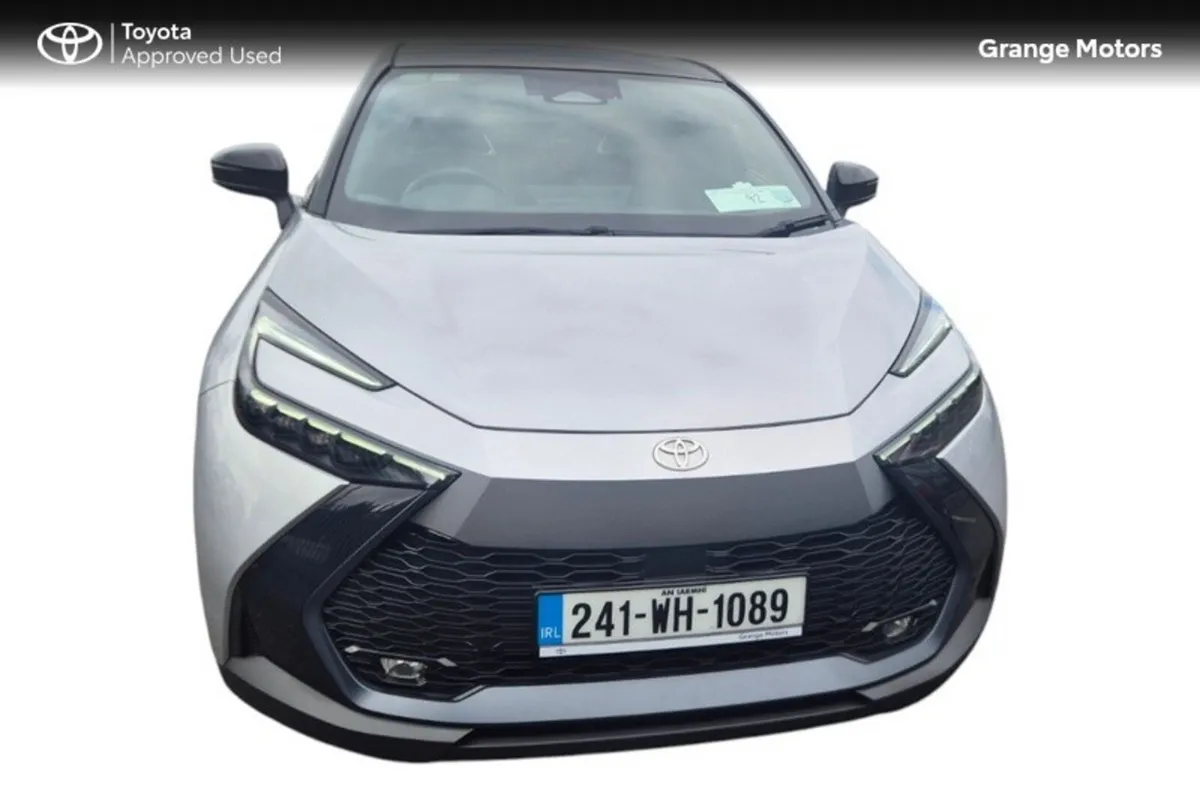 Toyota C-HR SUV, Petrol Hybrid, 2024, Silver