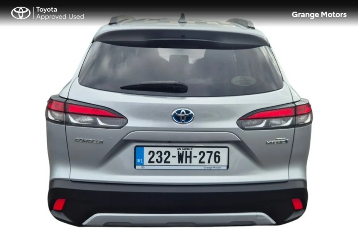Toyota Corolla Cross Hatchback, Petrol Hybrid, 2023, Silver