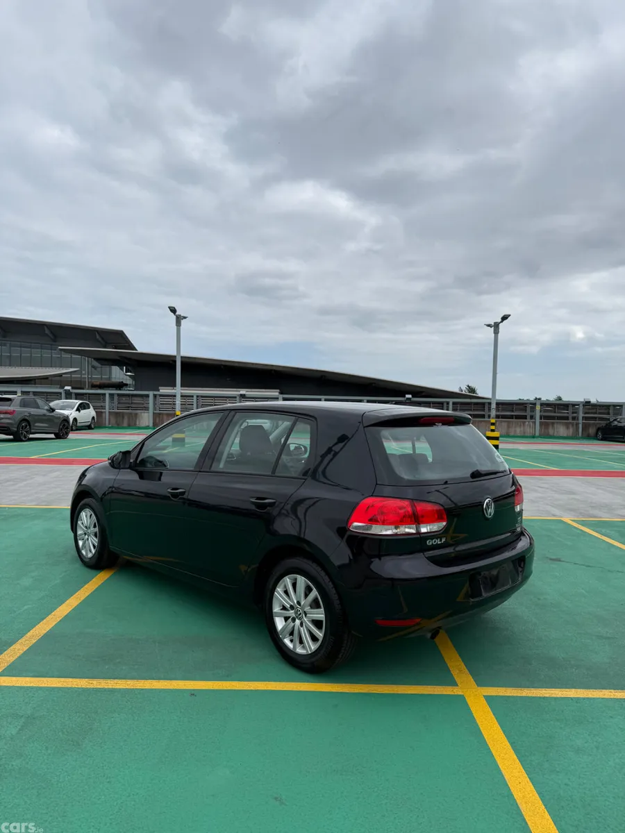 Volkswagen Golf Hatchback, Petrol, 2012, Black