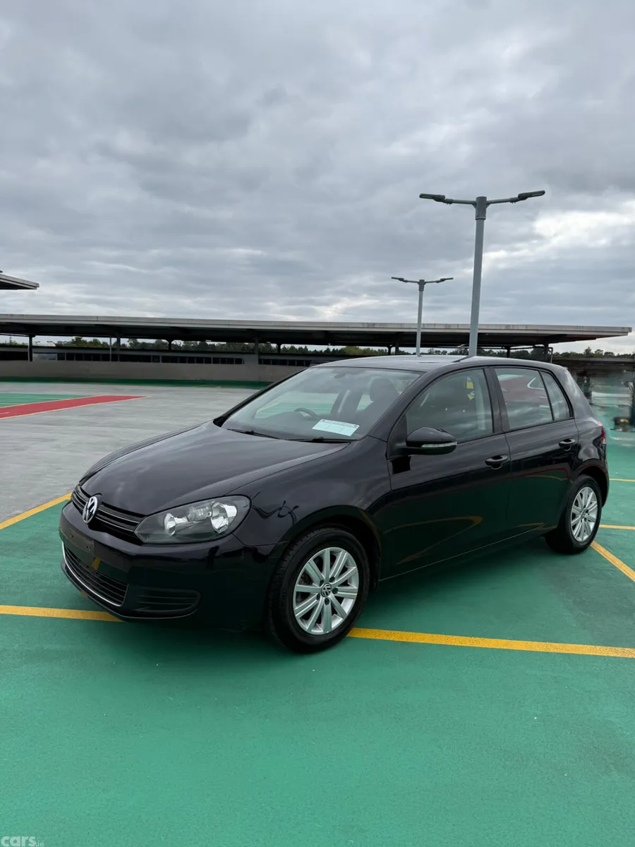 Volkswagen Golf Hatchback, Petrol, 2012, Black