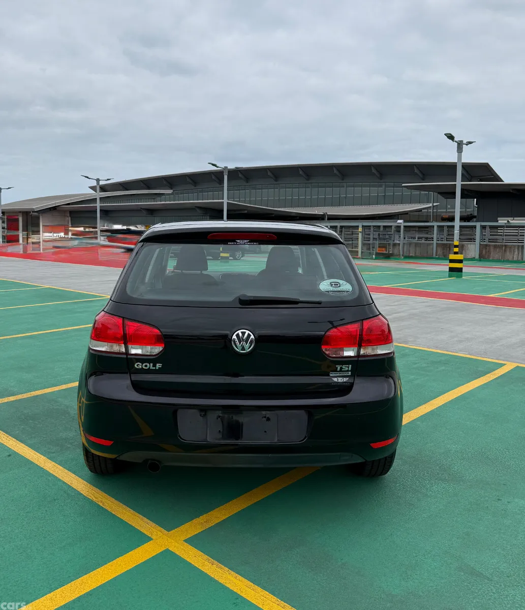 Volkswagen Golf Hatchback, Petrol, 2012, Black