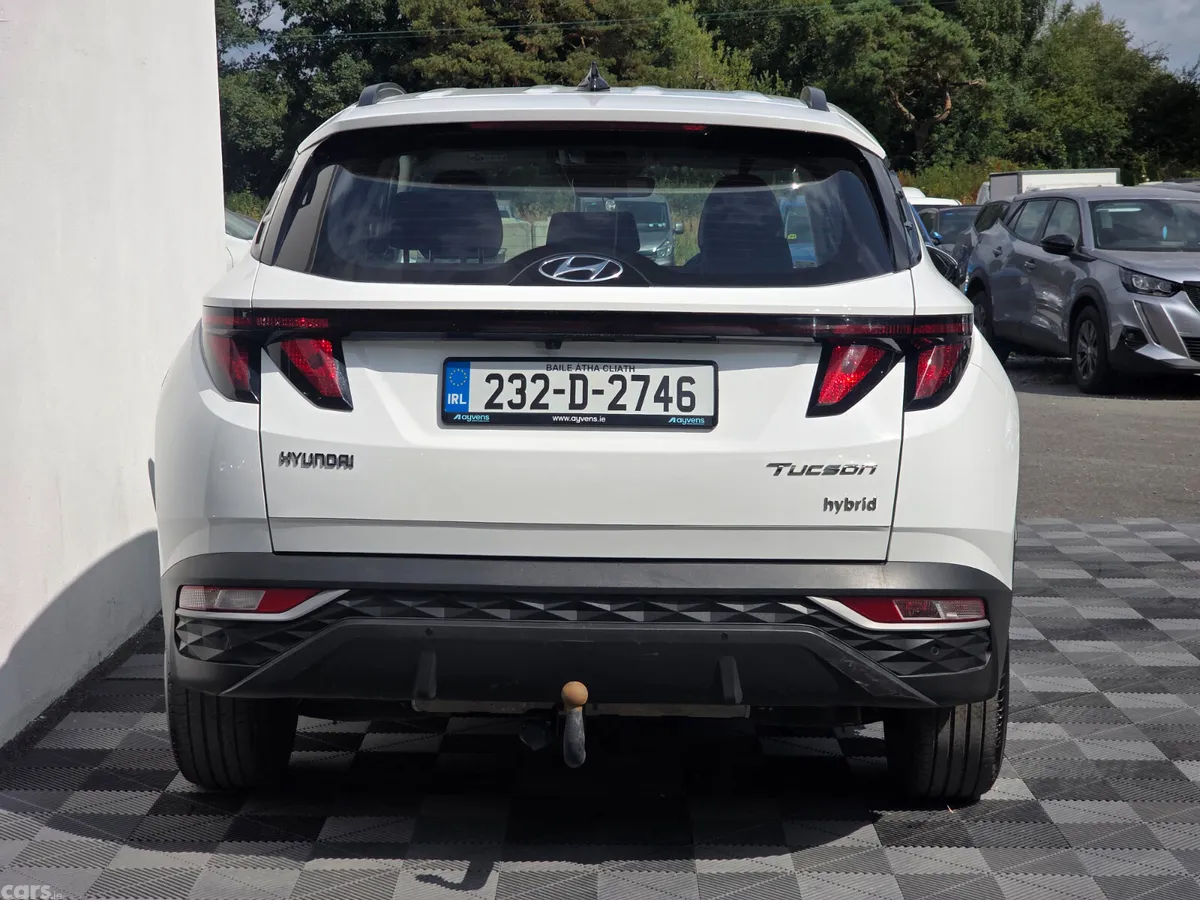 Hyundai Tucson SUV, Petrol Hybrid, 2023, White