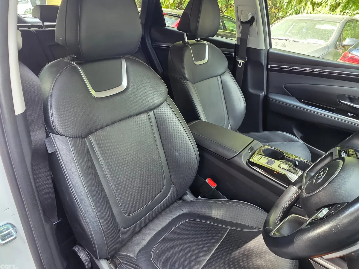 Hyundai Tucson SUV, Petrol Hybrid, 2023, White