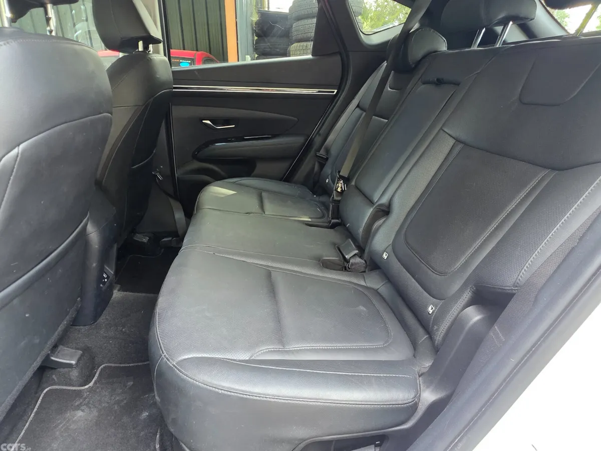 Hyundai Tucson SUV, Petrol Hybrid, 2023, White