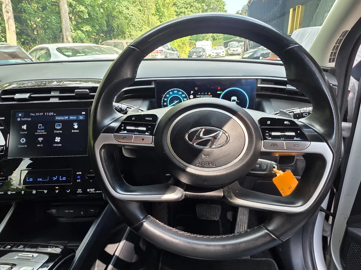 Hyundai Tucson SUV, Petrol Hybrid, 2023, White