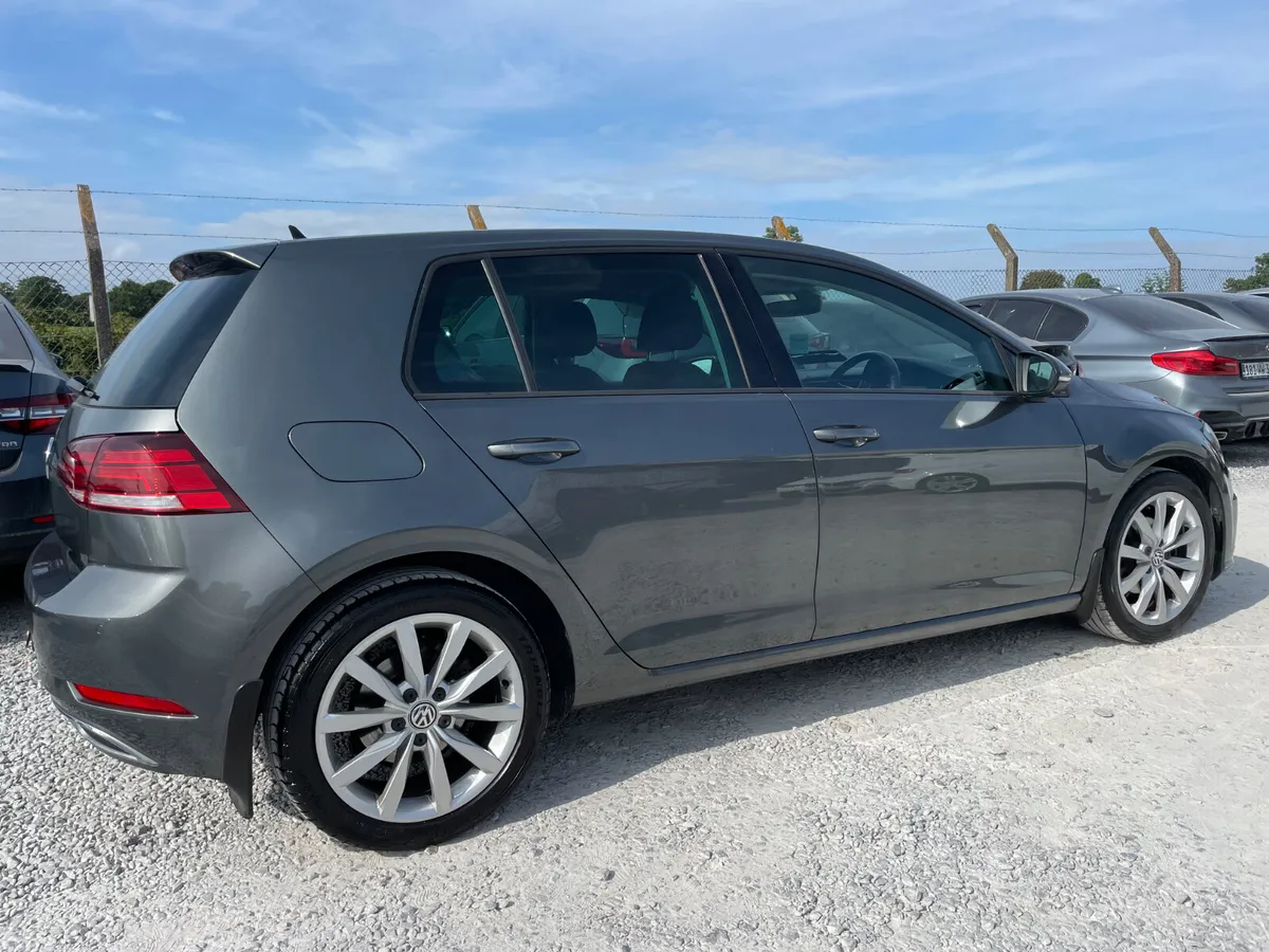 Volkswagen Golf Estate, Petrol, 2018, Grey