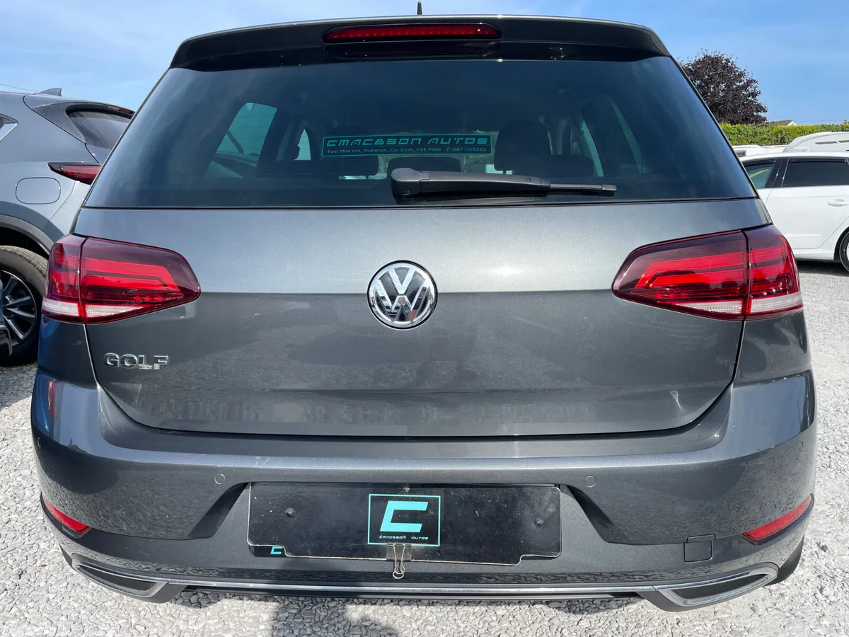 Volkswagen Golf Estate, Petrol, 2018, Grey