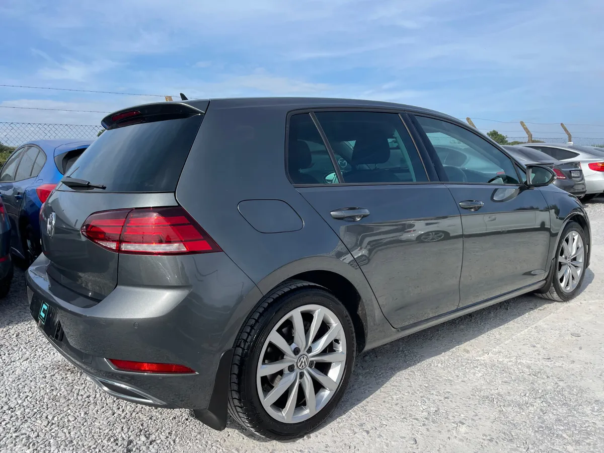 Volkswagen Golf Estate, Petrol, 2018, Grey