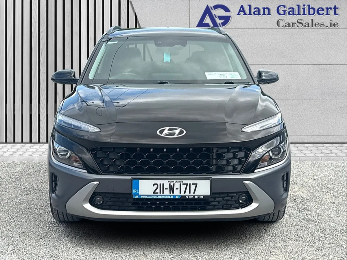 Hyundai KONA MPV, Petrol, 2021, Black