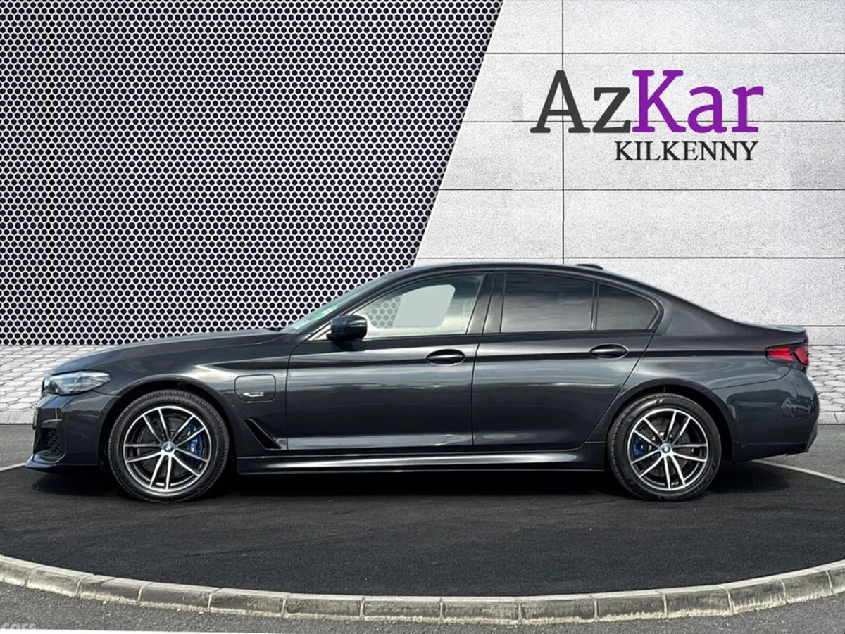 BMW 5-Series Saloon, Petrol Plug-in Hybrid, 2022, Grey