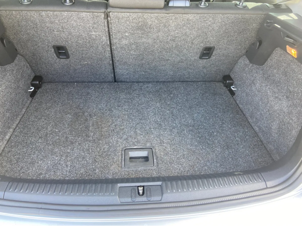 Volkswagen Polo Hatchback, Petrol, 2012, Silver