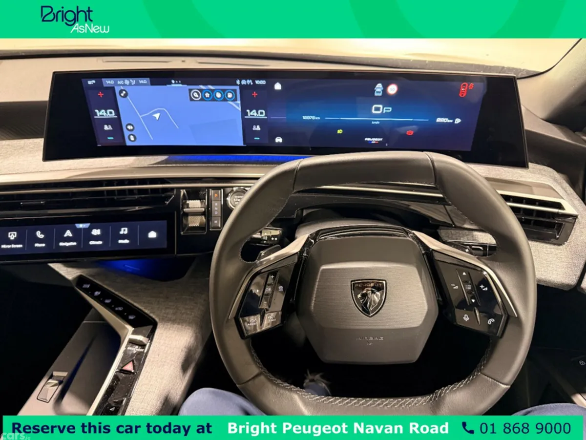 Peugeot 3008 SUV, Petrol, 2025, Grey