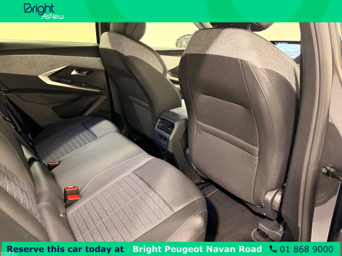 Peugeot 3008 SUV, Petrol, 2025, Grey