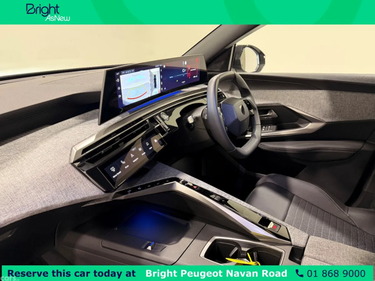 Peugeot 3008 SUV, Petrol, 2025, Grey