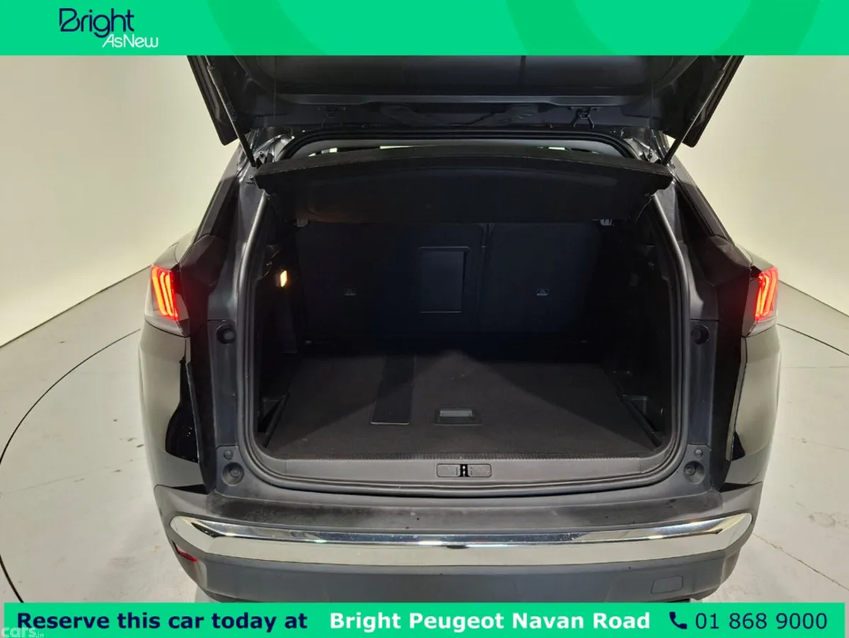 Peugeot 3008 MPV, Diesel, 2022, Black