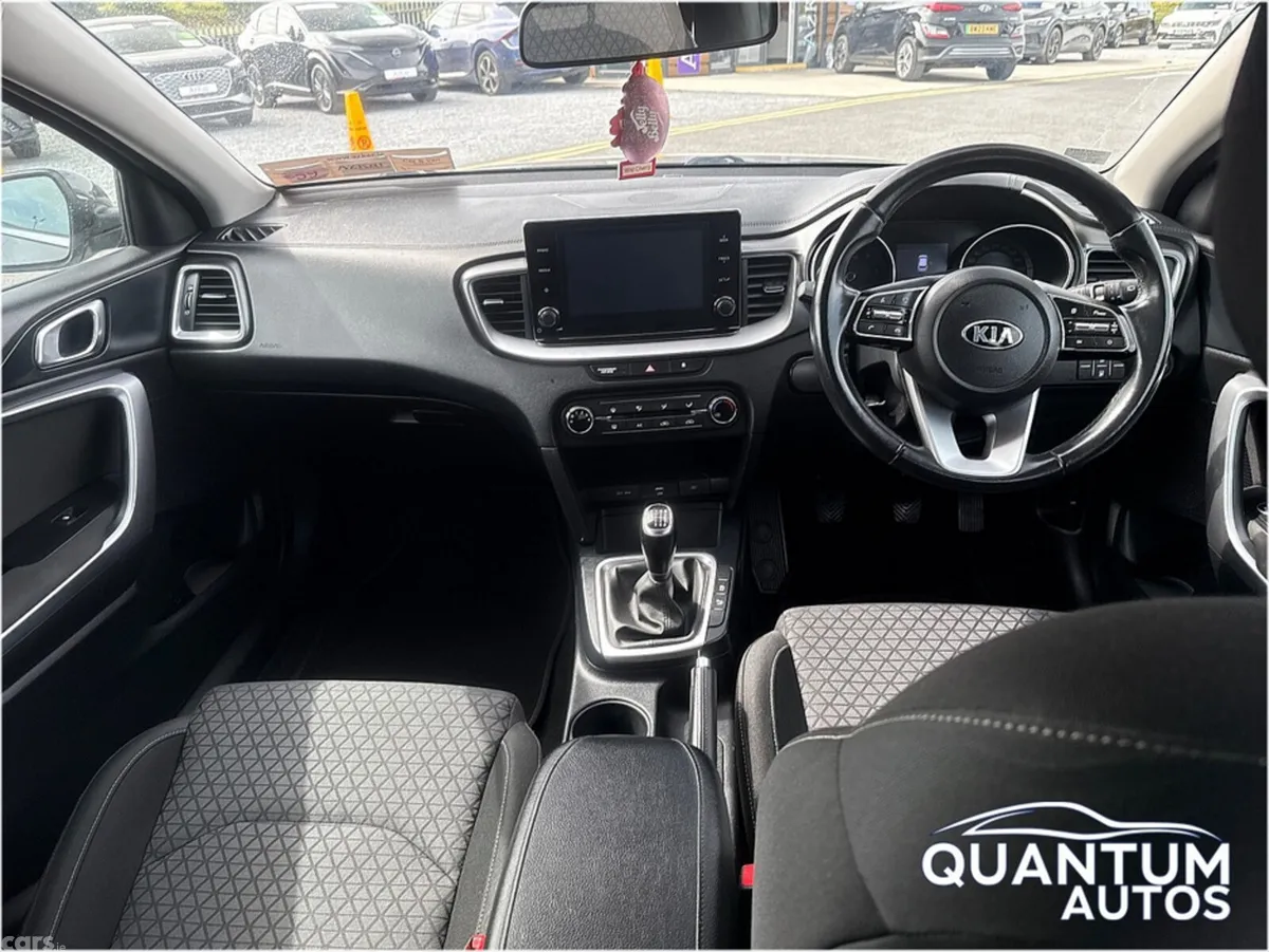 Kia XCeed Hatchback, Diesel, 2021, Grey