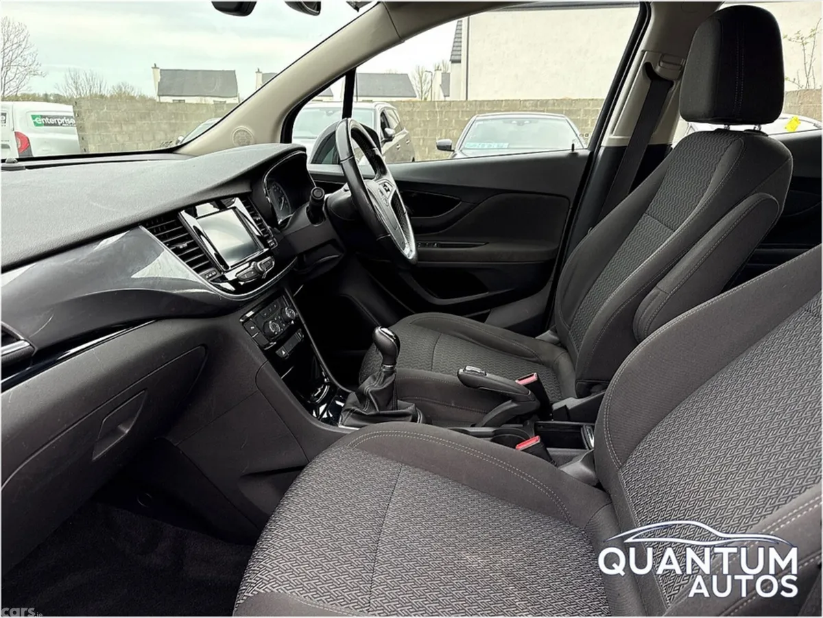Opel Mokka Hatchback, Petrol, 2019, Black