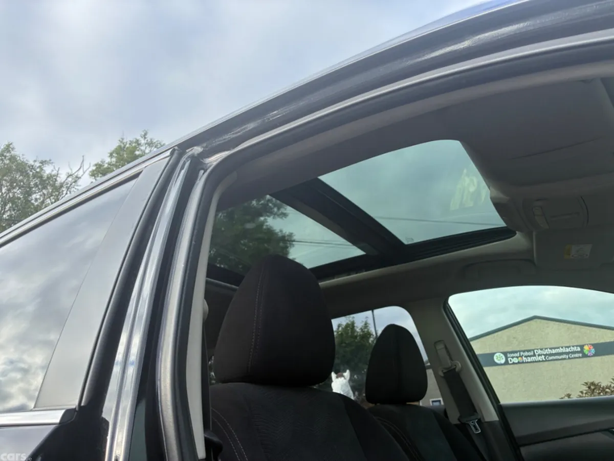 Nissan X-Trail Estate, Diesel, 2016, Black